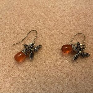 Beautiful pair of Earrings! BN